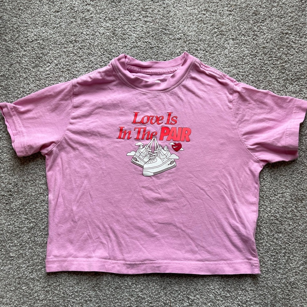Girls Nike T Shirt Size M